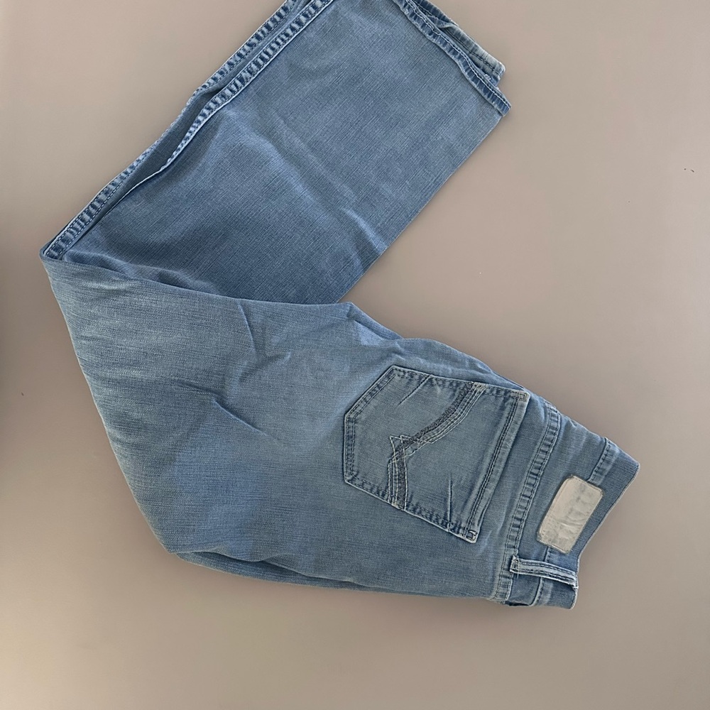 BKE Men's Light Blue Straight Jeans